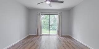 8118 BAYMEADOWS Circle Gallery 23