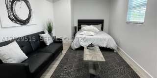 170 NE 60th St Gallery 3