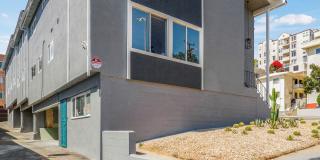 900 W College Street apartments Gallery 26