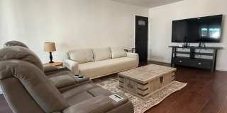 Furnished Top-Floor West LA Townhome Near Sawtelle and UCLA Gallery 3