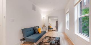 317 RIGGS PARK Place NE Gallery 4