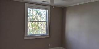 Beautiful 2 BR/1 BA Furnished Apartment Available in Downtown Charleston! Gallery 8