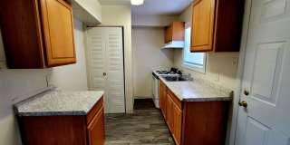 622 E 18th St Gallery 3