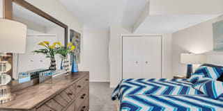 Washington Square Apartments Gallery 17
