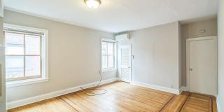 2116 WALNUT Street Gallery 12
