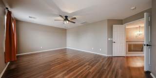 15638 W Redfield Road Gallery 28