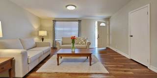 13426 Tyringham St Gallery 9