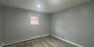 556 Roosevelt Avenue unit: 1 Gallery 3