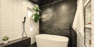 610 9th Street Gallery 21