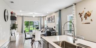 3956 BLOOMFIELD Court Gallery 13