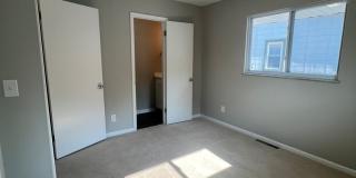 Renovated Spacious 4 Bedroom Home Available for Pre-Lease! Gallery 9