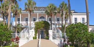 8880 N Sea Oaks Way unit: 208 Gallery 34