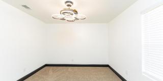 4209 Redbud Ave Gallery 26