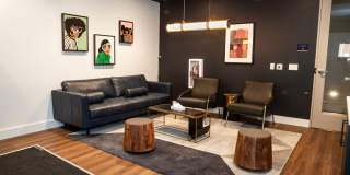 The Hooper Gallery 23