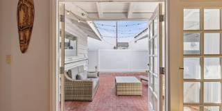 Furnished Balboa Peninsula Point Cottage Home | Available November 1st – April 30th Furnished Balboa Peninsula Point Cottage Home | Available November 1st – April 30th Gallery 8
