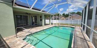 Spacious 3 Bed / 2 Bath pool home with lawn and pool care included in beautiful Rosewood at River Ridge! Gallery 35