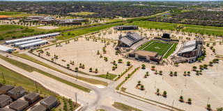 BB Living Light Farms Gallery 37