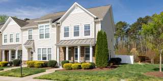3 Bedroom Corner Townhome!!! Available Early-Mid April**** Gallery 1