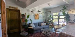 1447 W Jarvis Ave Gallery 2