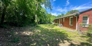 Updated 3-Bedroom Home Near TJC & Medical District! Gallery 21