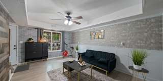 3 Bedroom Townhome With Fenced Yard and 1 Car Garage 3 Bedroom Townhome With Fenced Yard and 1 Car Garage Gallery 5