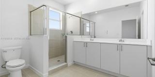 2705 SE 25 Avenue 2705, Homestead, FL 33035 Gallery 21