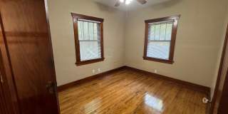 5 Bedroom Rental in Moline Gallery 9