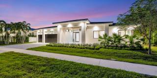 2757 Northeast 34th Street Gallery 22