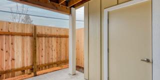 Queen Court Apartments Gallery 33