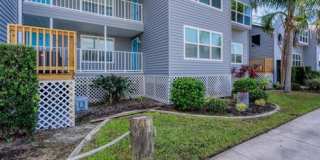 1/1 Fully Furnished Waterfront Condo Gallery 1