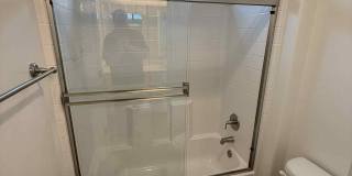 109 South Crown Plaza Gallery 21