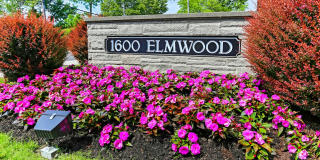 1600 Elmwood Avenue Gallery 16