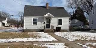 Check out this remodeled 4 bedroom house Gallery 1