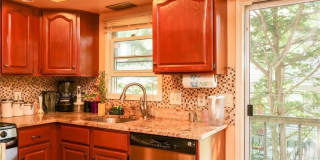 431 Glenbrook Road unit: 3 Gallery 12