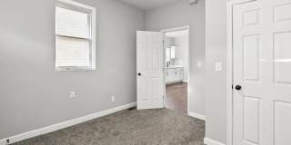 2301 Whittier Avenue - 1 Gallery 22