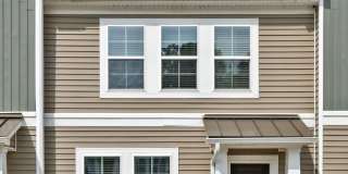 ENJOY LIVING DOWNTOWN ON THE BROAD RIVER ENJOY LIVING DOWNTOWN ON THE BROAD RIVER Gallery 1