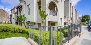 Spacious 3 Bed / 3 Bath Townhome with 2-Car Garage in Gated San Marcos Community Gallery 1