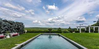 28 Leavenworth Road Gallery 1