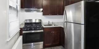 Capitol Square Gallery 1