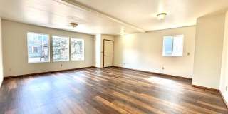 4 bedroom unit by campus Gallery 3