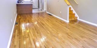 Two Bed Point Breeze Townhouse Gallery 3