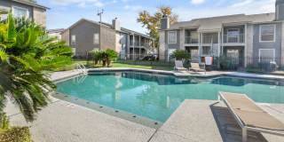 LSU 1 Bedroom UPDATED Condo for Lease Gallery 11