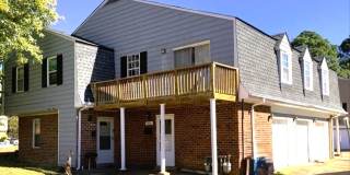 Secound Story Unit - Single Floor 3BR/1.5BA - Eastern Henrico - Great Location Gallery 1