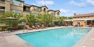 The Landing at College Square Gallery 1