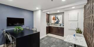 735 St. Clair Apartments Gallery 10