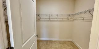 Cardinal | 4 Bed 2.5 Bath | Garage | 1895 sf | $2959-$3255 | 8, 9, 10, 12, 14, and 15 month lease terms Gallery 207