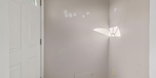 25 Salem Street Gallery 8