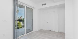 ST Living at 549 N Heliotrope Dr | Fresh &  Modern for the Best of LA Living! Gallery 8