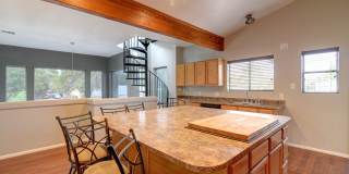6 bed 5 bath home near ASU Gallery 5