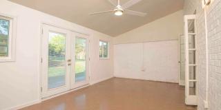 481 Broome Rd Gallery 17